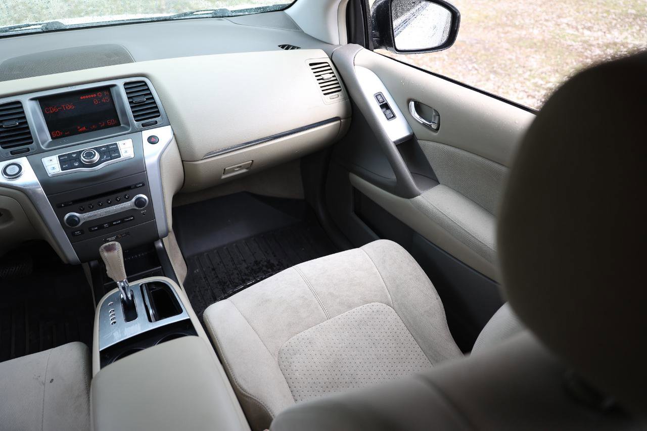 Used 2012 Nissan Murano S image 22