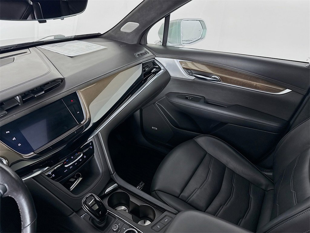Used 2020 Cadillac XT6 Premium Luxury w/ Platinum Package image 25
