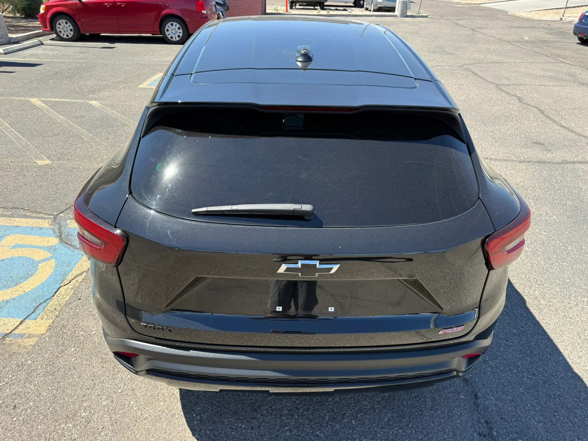 Used 2024 Chevrolet Trax RS FWD image 39