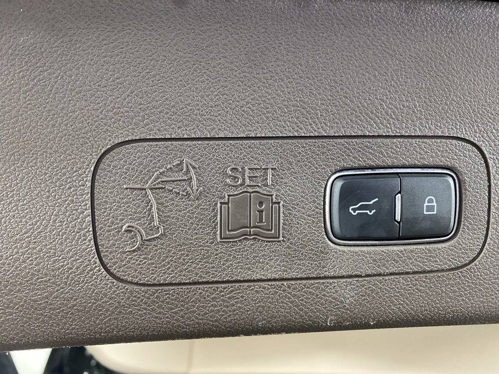 Used 2022 Lincoln Aviator Reserve w/ Elements Package Plus image 21