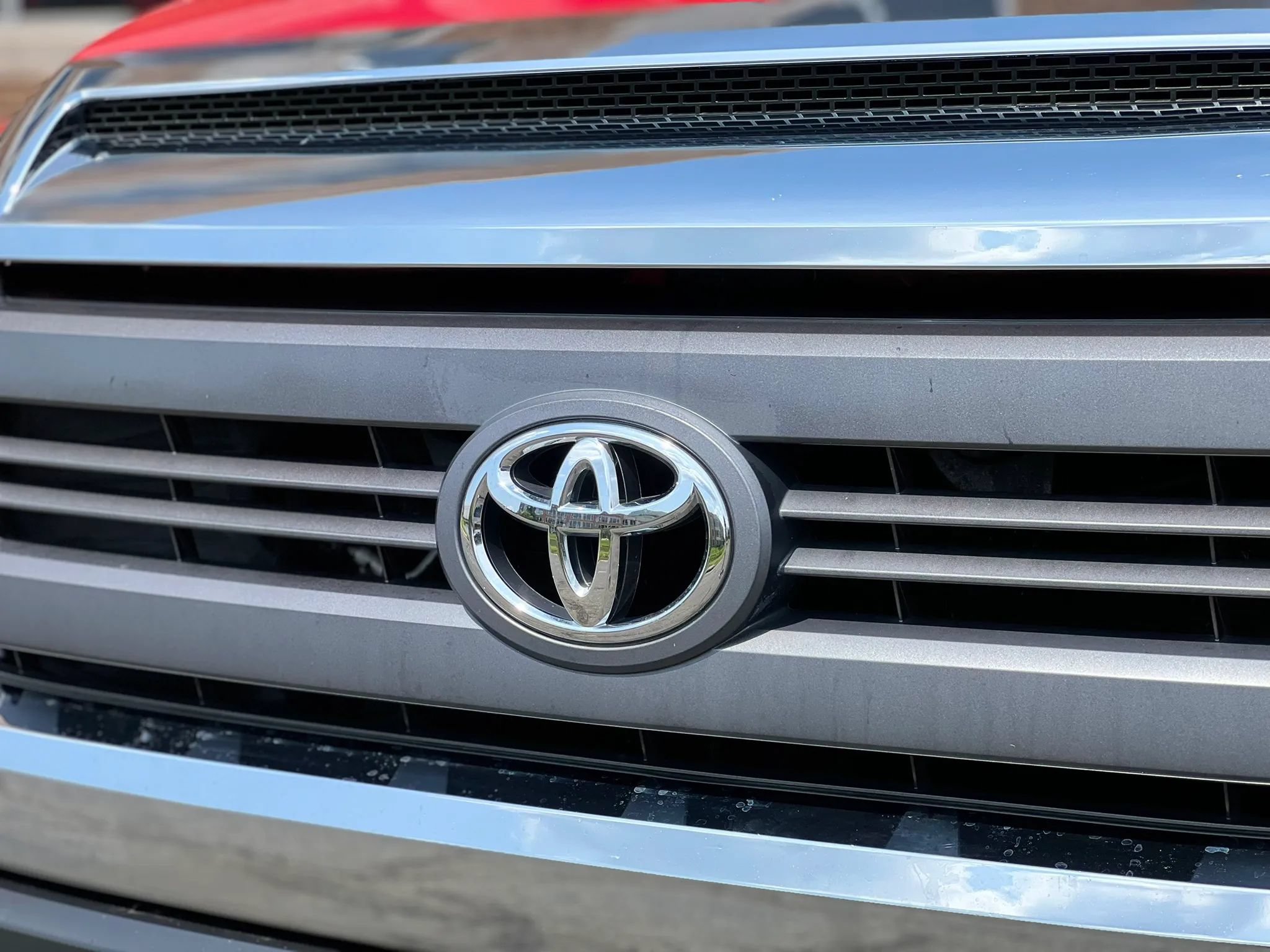 Used 2015 Toyota Tundra SR5 AWD/4WD image 9
