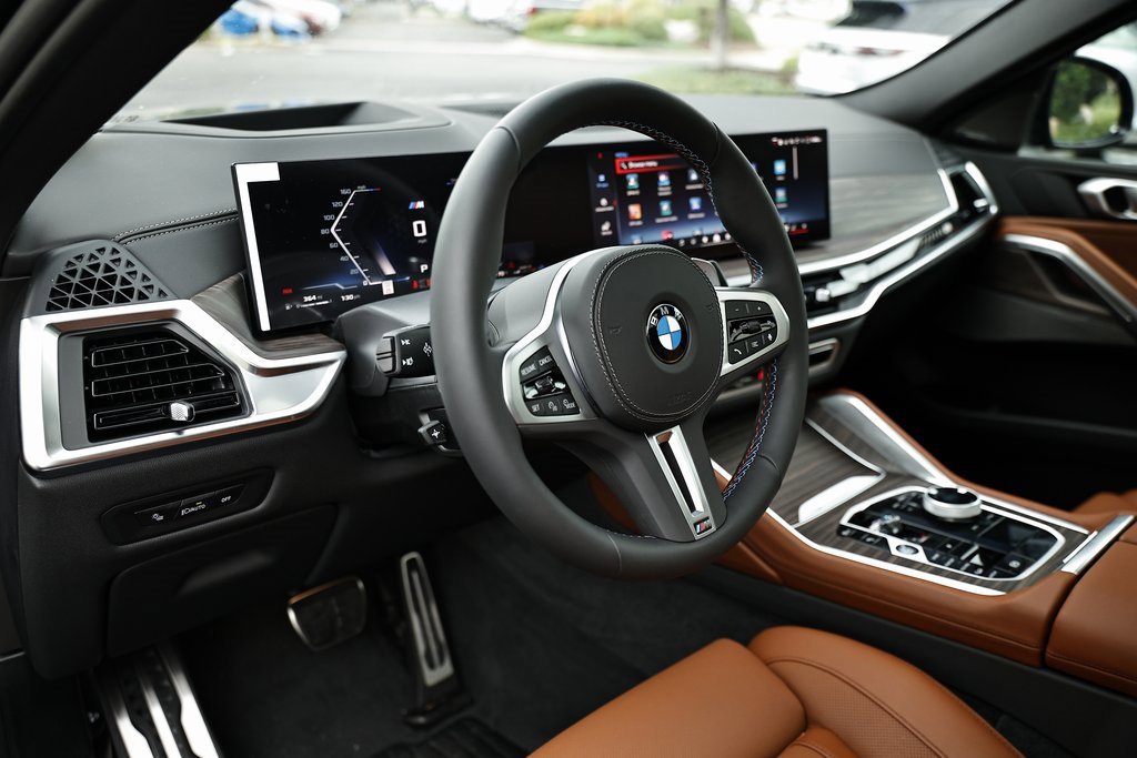 New 2026 BMW X6 M60i w/ Executive Package image 19