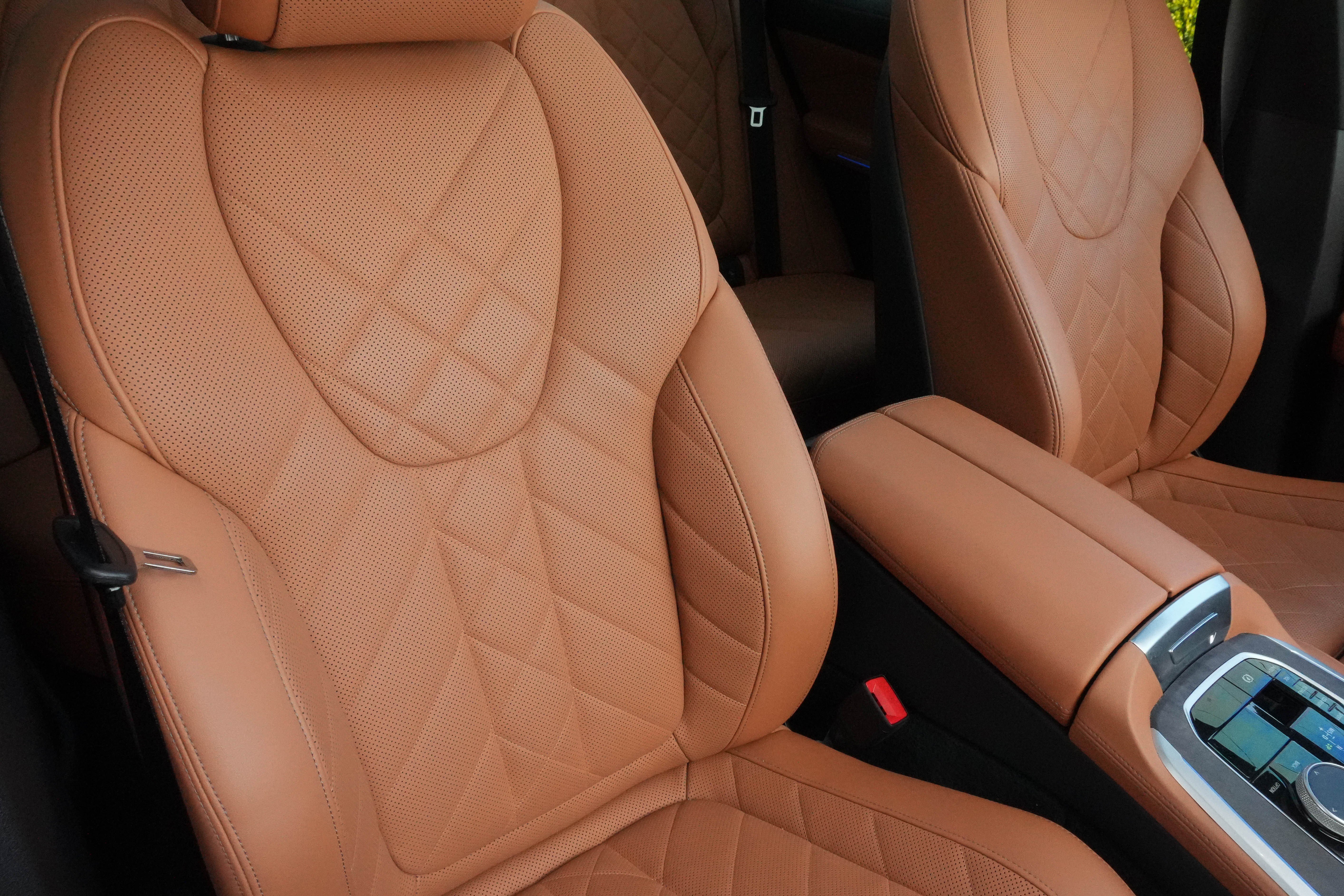 Certified 2023 BMW X5 xDrive40i w/ Premium Package image 14