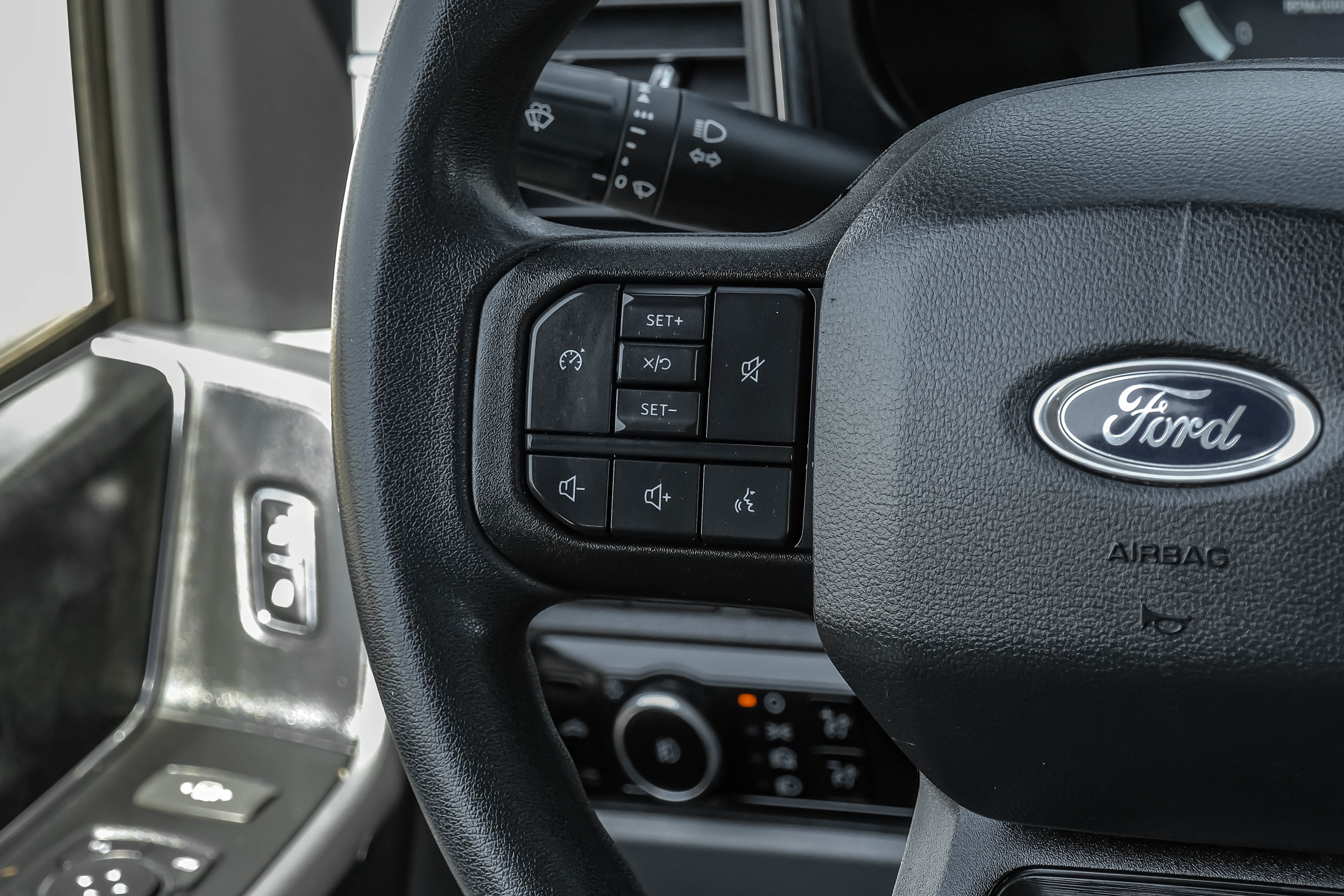 Used 2023 Ford F250 XLT w/ XLT Premium Package image 14