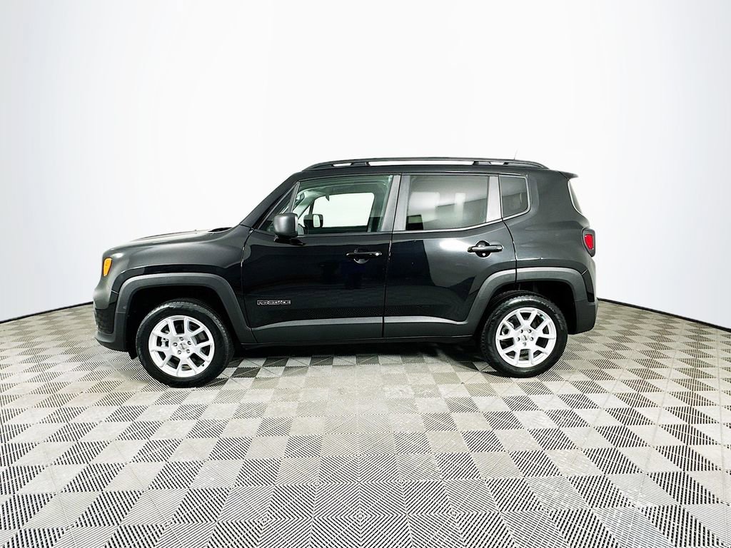 Used 2022 Jeep Renegade Latitude image 6
