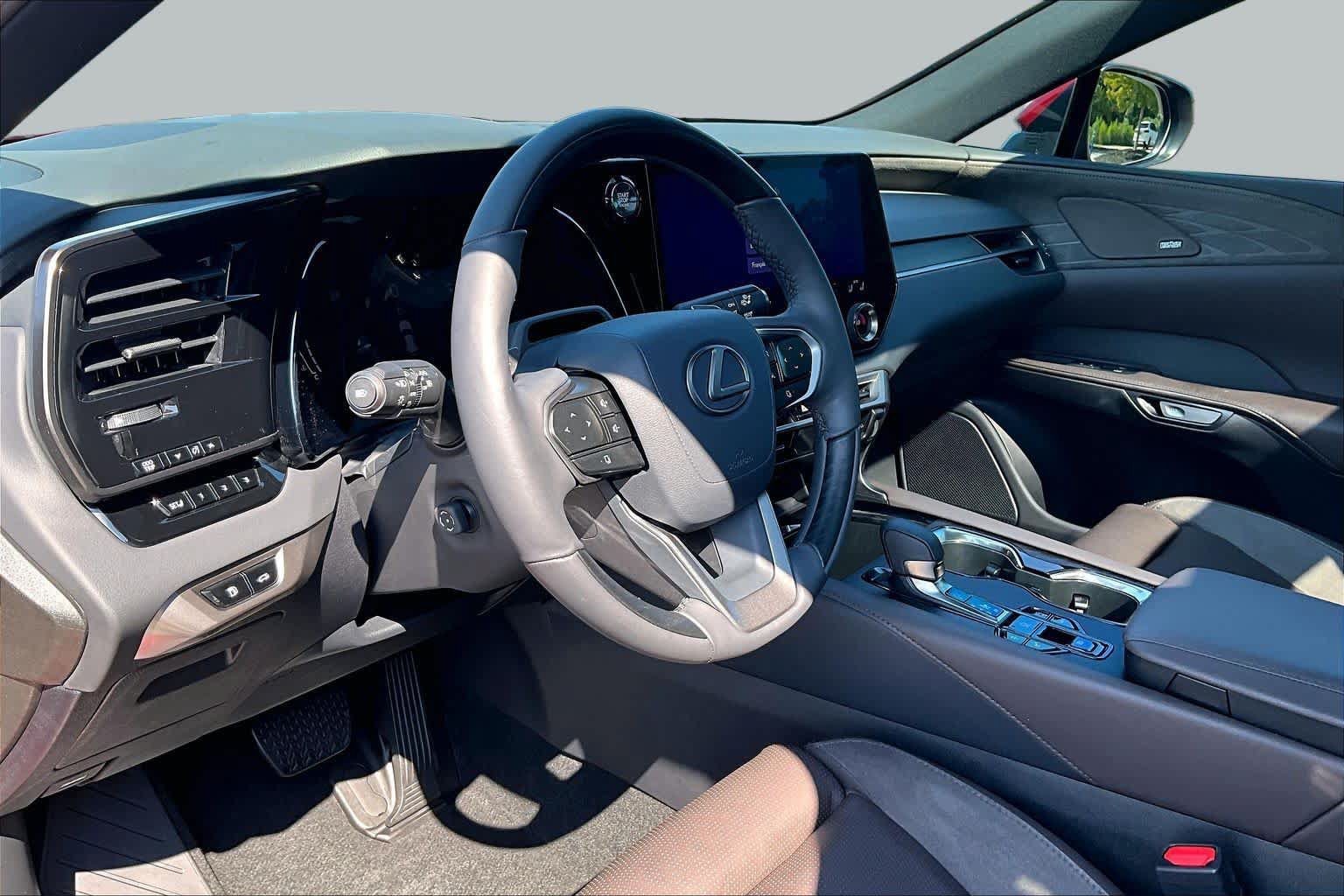 Used 2024 Lexus RX 350 AWD w/ Convenience Package image 17