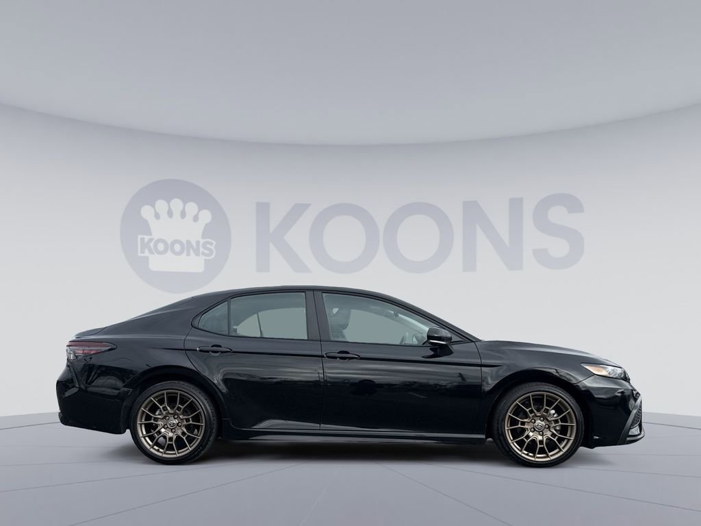 Used 2023 Toyota Camry SE image 8