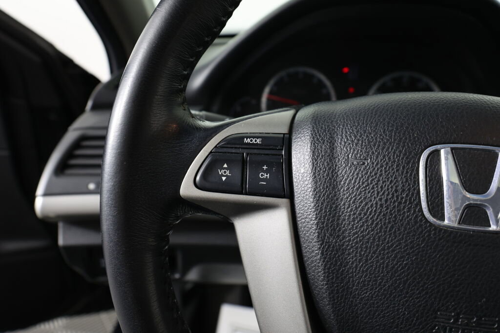 Used 2009 Honda Accord EX-L image 32