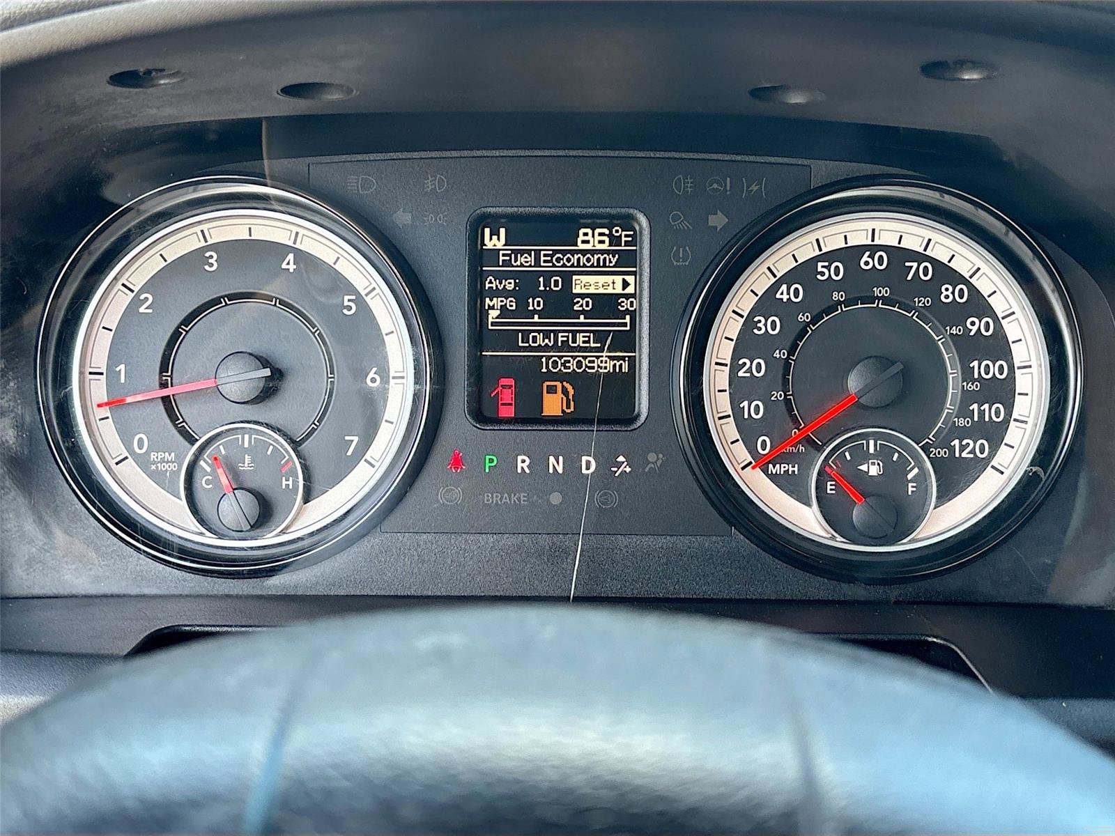 Used 2018 RAM 1500 Express RWD image 12