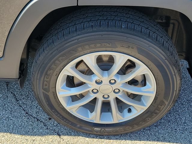 Used 2022 Jeep Cherokee Latitude Lux AWD/4WD image 28