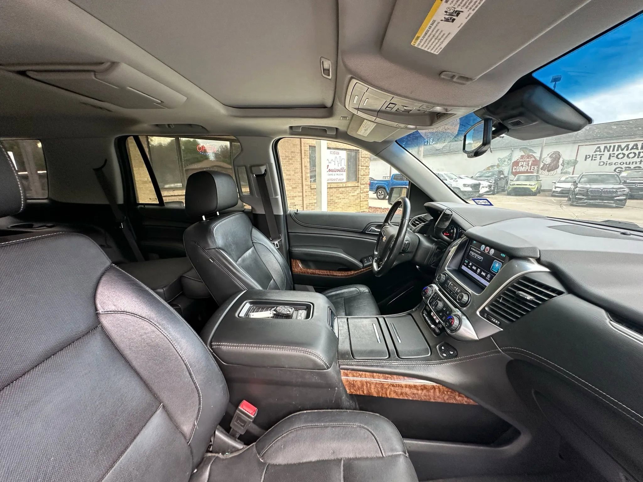 Used 2019 Chevrolet Tahoe Premier image 13