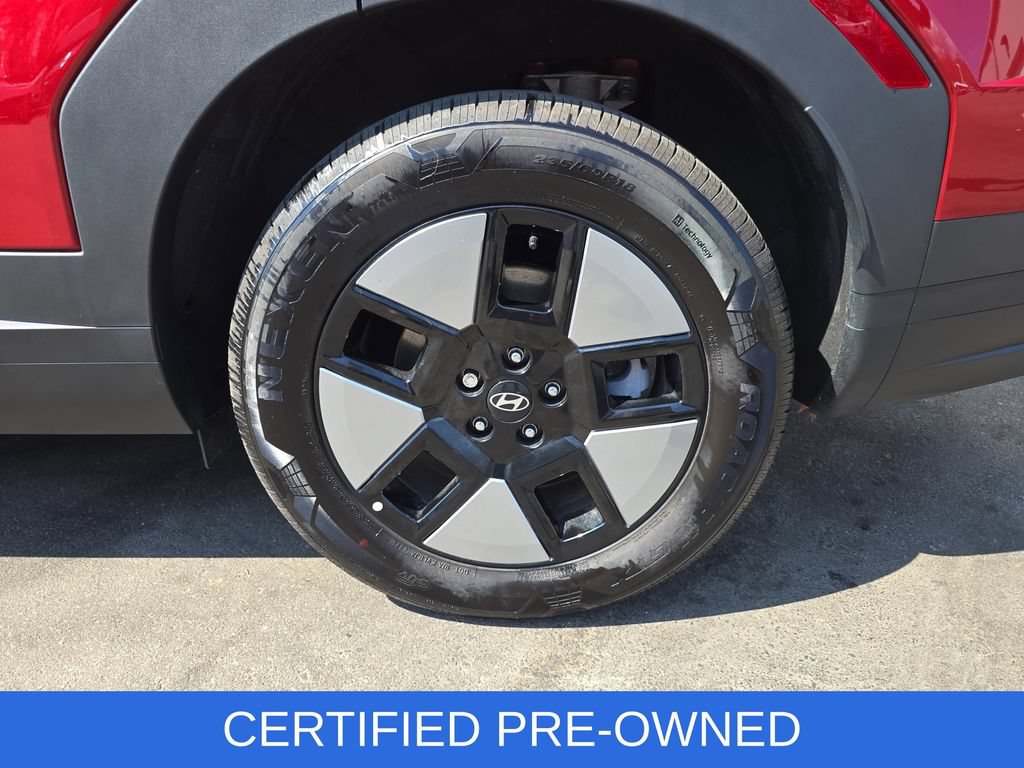 Used 2026 Hyundai Santa Fe SEL FWD image 32