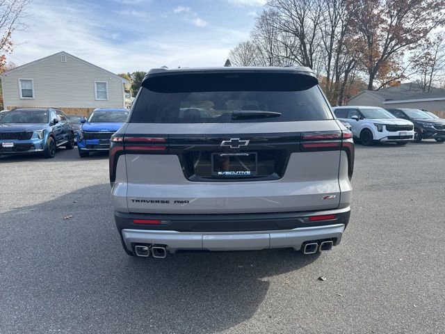 New 2026 Chevrolet Traverse Z71 w/ Enhanced Driving Package AWD/4WD image 4