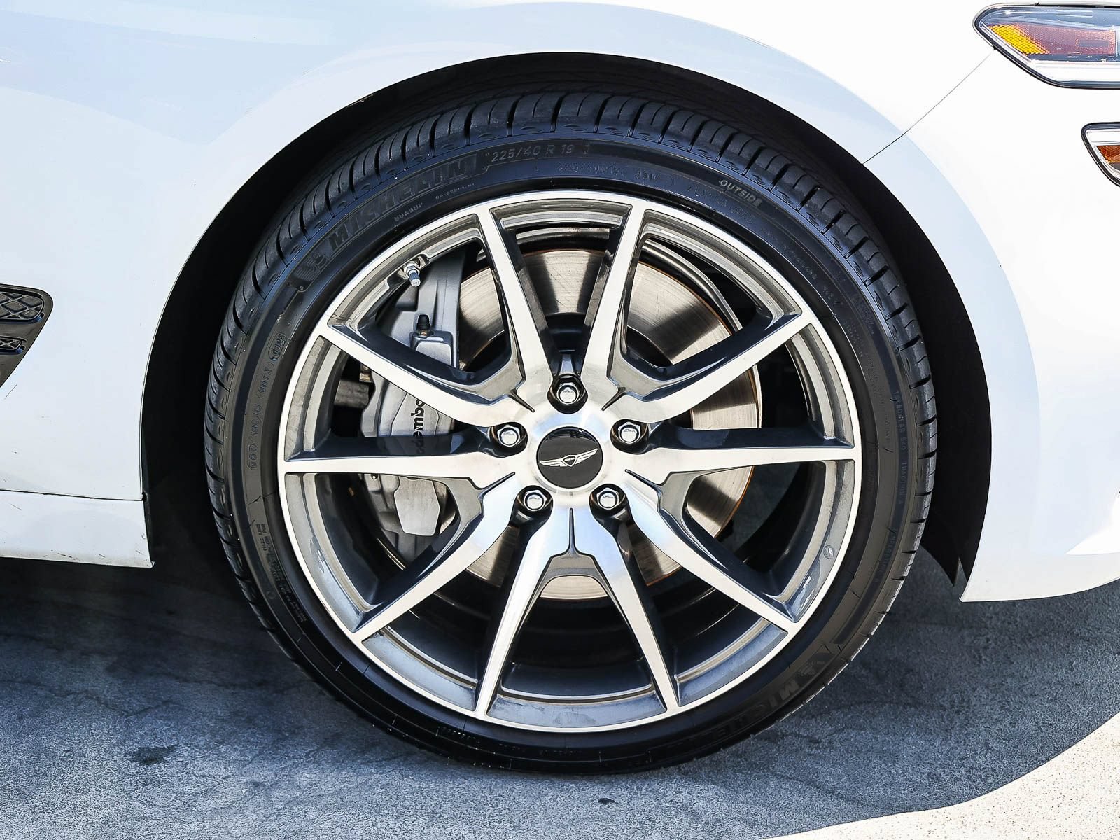 Used 2026 Genesis G70 2.5T Prestige RWD image 9