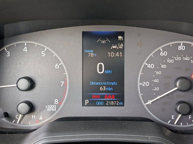 Used 2023 Toyota Corolla Cross L image 25