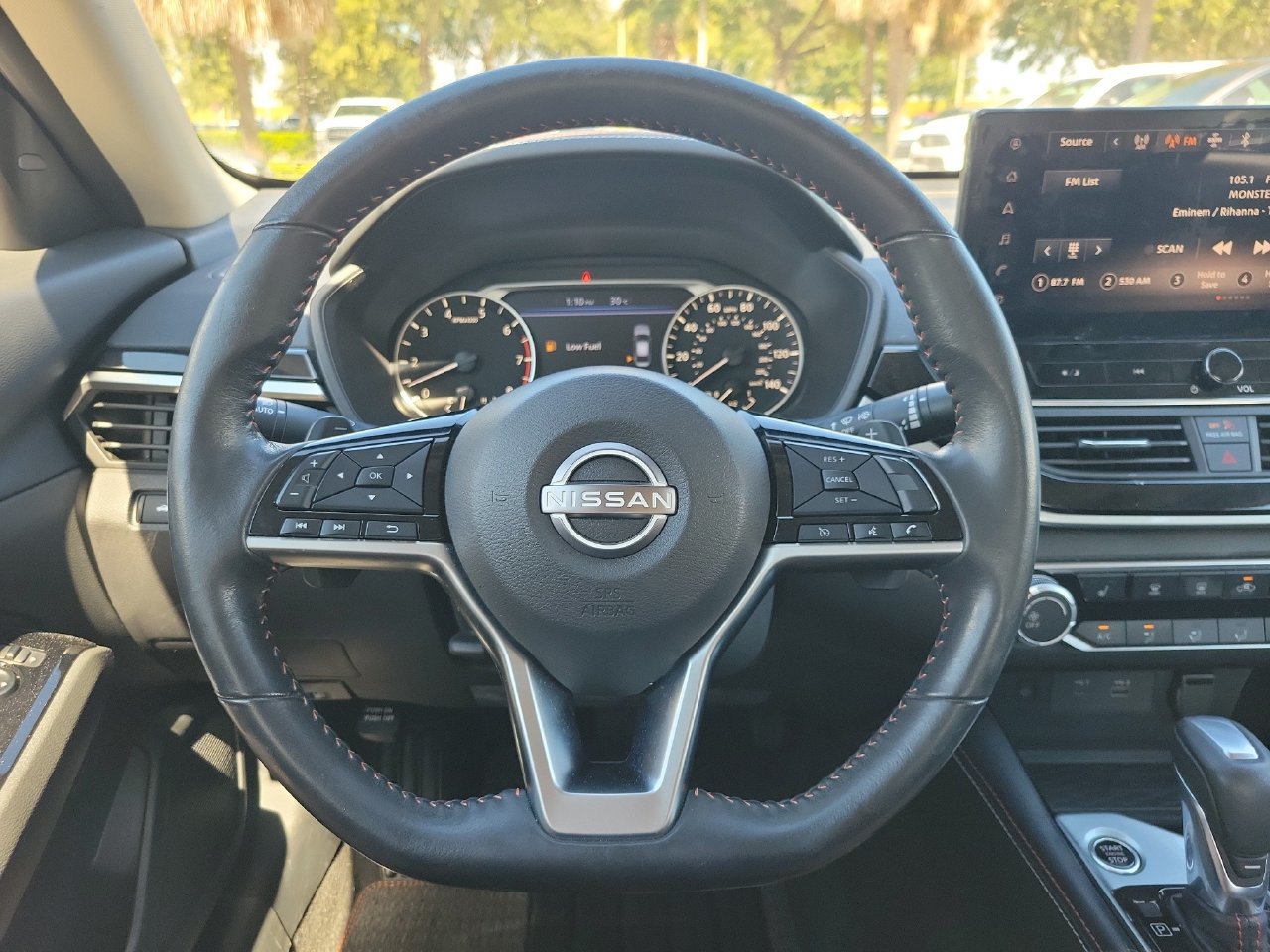 Used 2023 Nissan Altima 2.5 SR w/ SR Premium Package FWD image 17