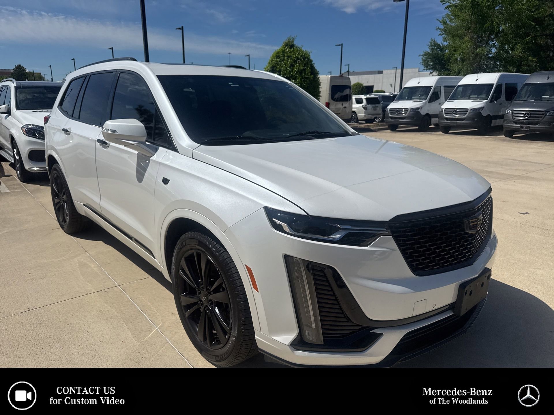 Used 2020 Cadillac XT6 Premium Luxury w/ LPO, Floor Liner Package image 1