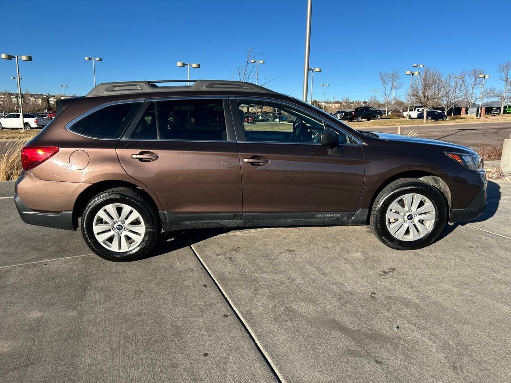 Used 2019 Subaru Outback 2.5i image 9