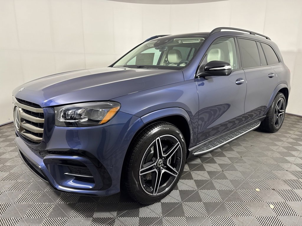 New 2026 Mercedes-Benz GLS 450 4MATIC image 1