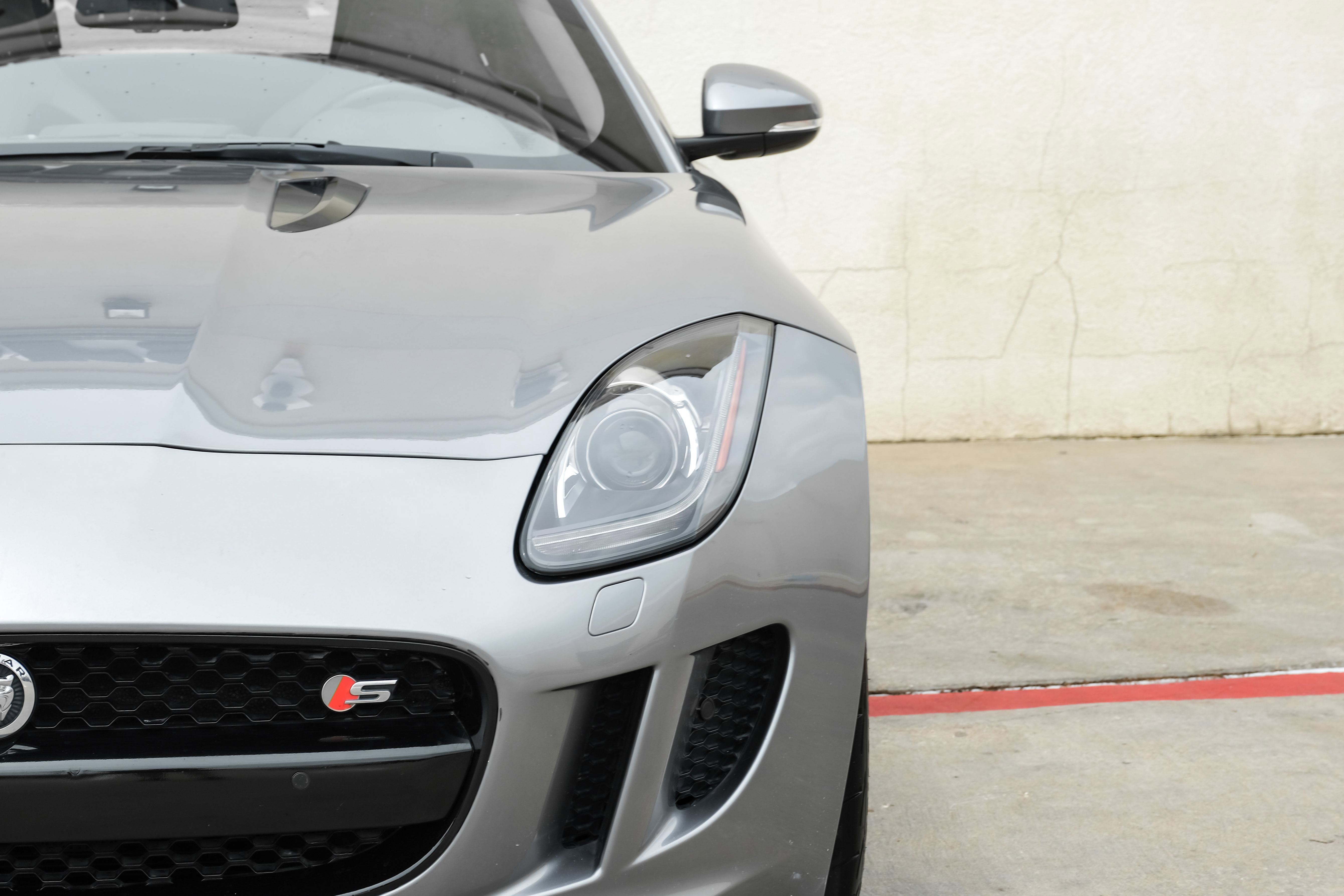Used 2014 Jaguar F-TYPE S RWD image 39