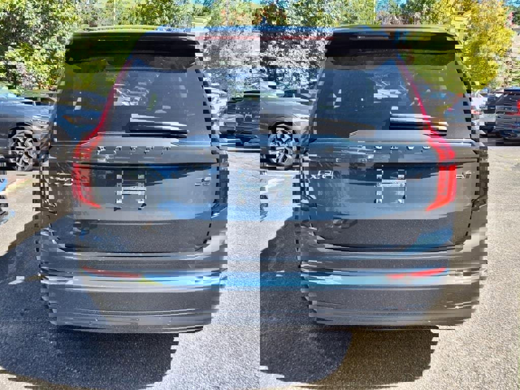 New 2026 Volvo XC90 B6 Ultra image 4