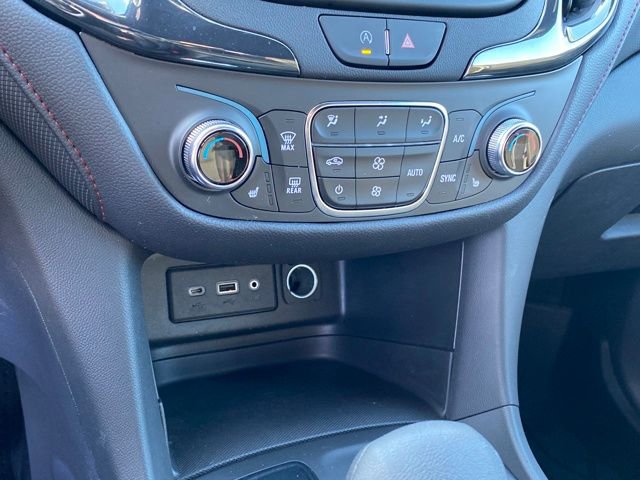 Certified 2023 Chevrolet Equinox RS w/ LPO, Floor Liner Package image 13