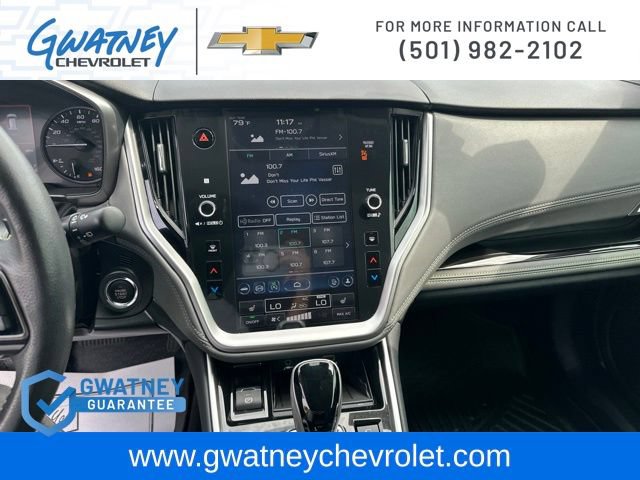 Used 2025 Subaru Outback Onyx Edition XT AWD/4WD image 17