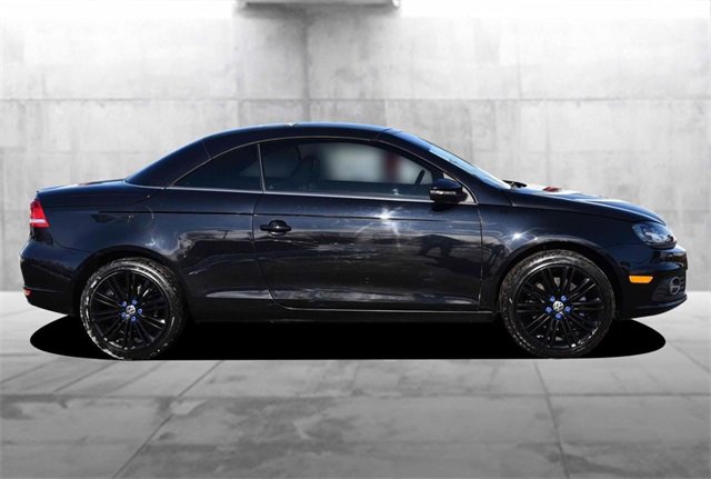 Used 2014 Volkswagen Eos w/ Sport Package image 5