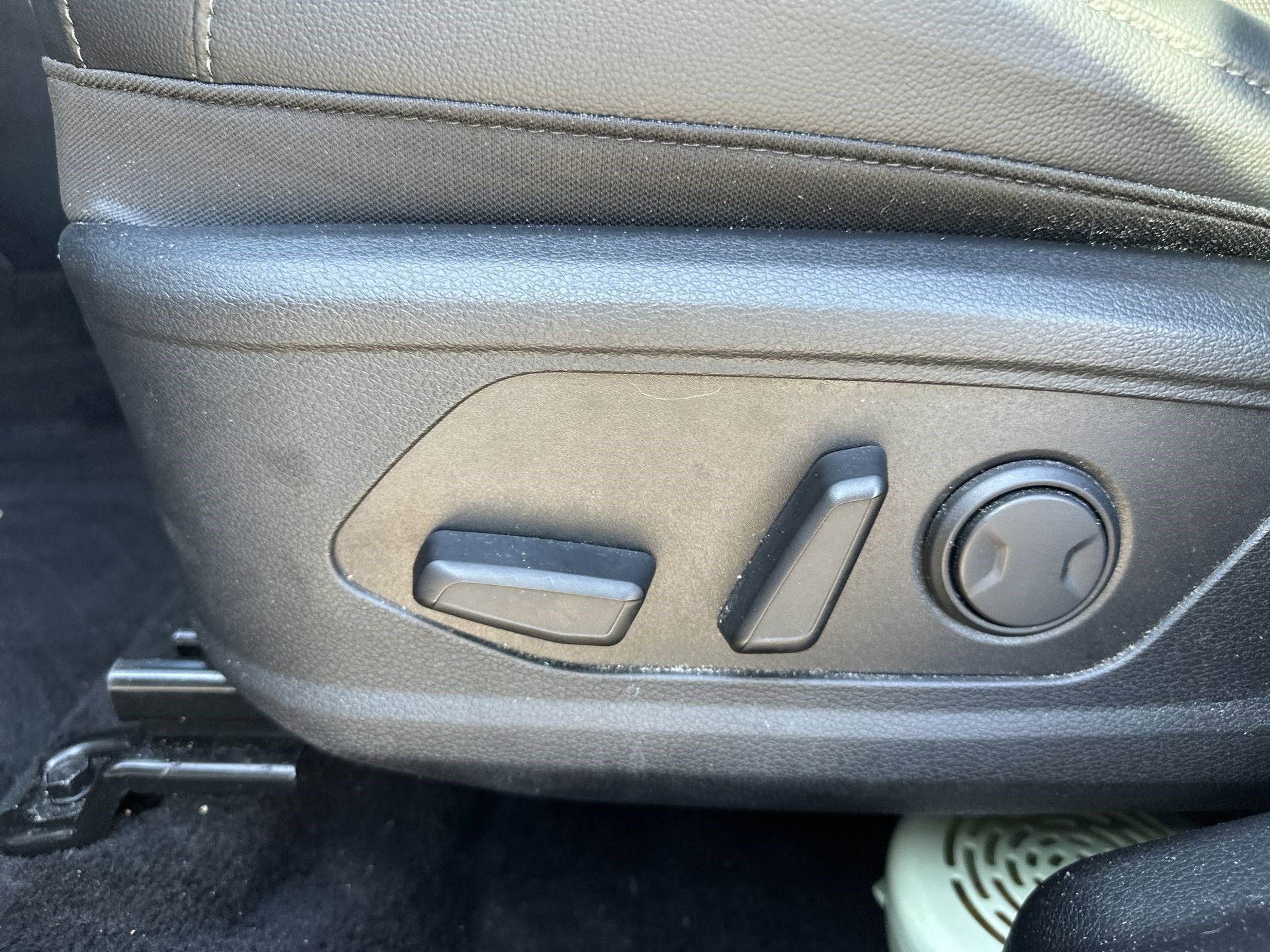 Certified 2024 Kia Sportage EX FWD image 14