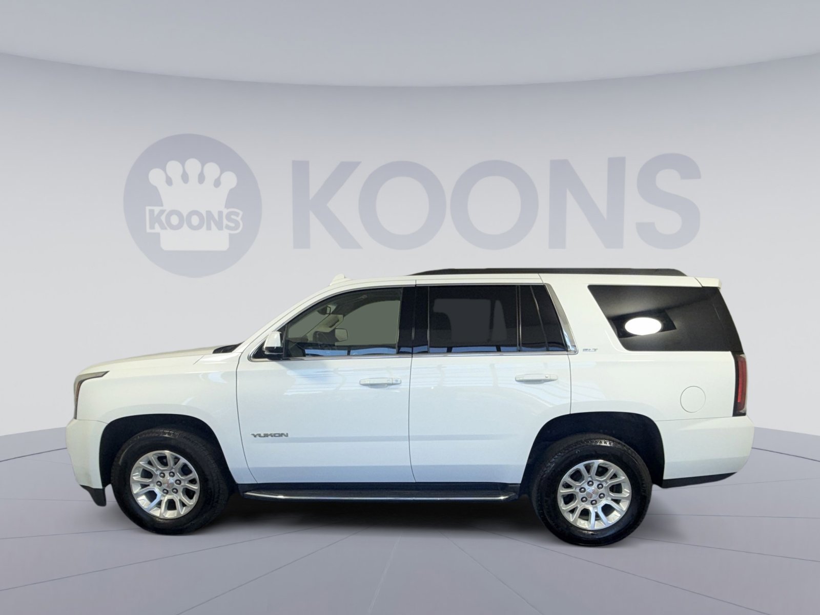 Used 2019 GMC Yukon SLT w/ Open Road Package image 2