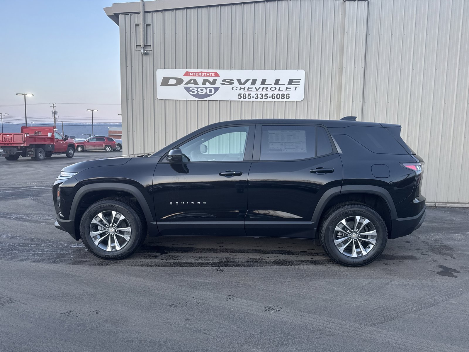 New 2026 Chevrolet Equinox LT w/ Convenience Package II image 5