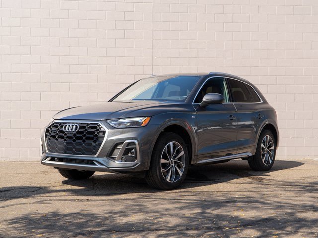 Certified 2025 Audi Q5 2.0T Premium Plus w/ Premium Plus Package