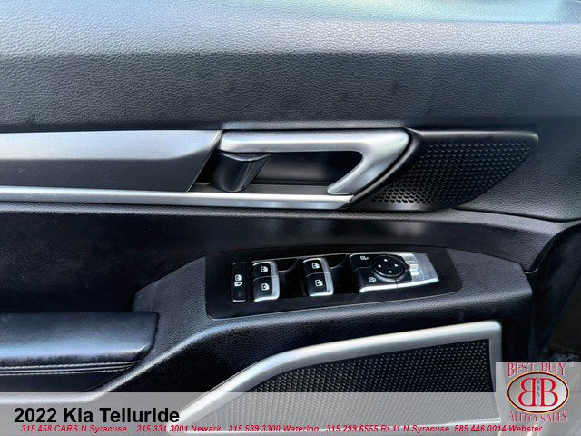 Used 2022 Kia Telluride S AWD/4WD image 16
