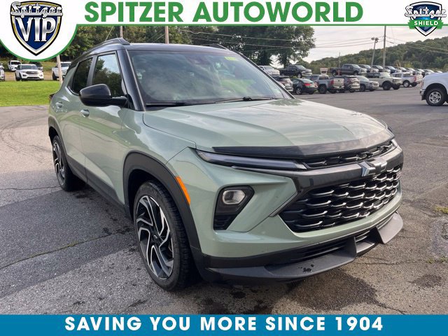 Used 2024 Chevrolet TrailBlazer RS FWD image 1