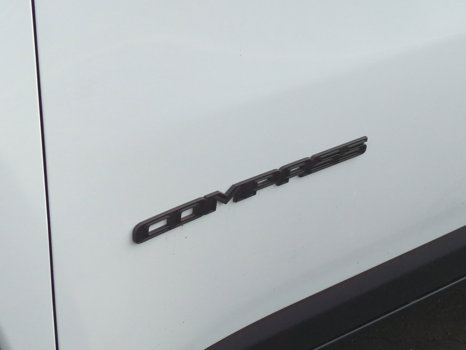 New 2026 Jeep Compass Latitude image 24