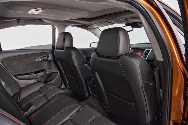 Used 2017 Chevrolet SS RWD image 39