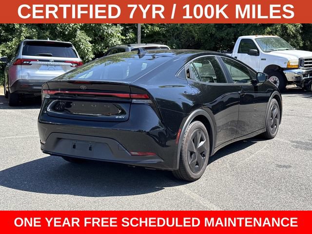 Used 2025 Toyota Prius LE FWD image 2