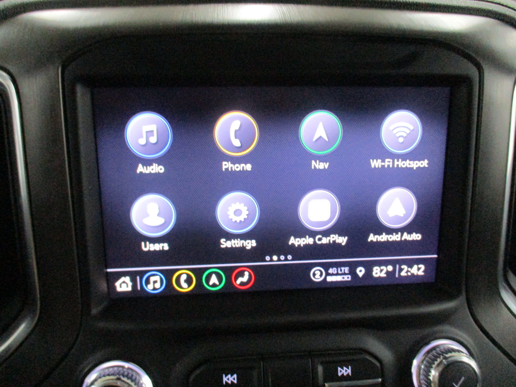 Certified 2022 GMC Sierra 1500 AT4 w/ AT4 Premium Package AWD/4WD image 29