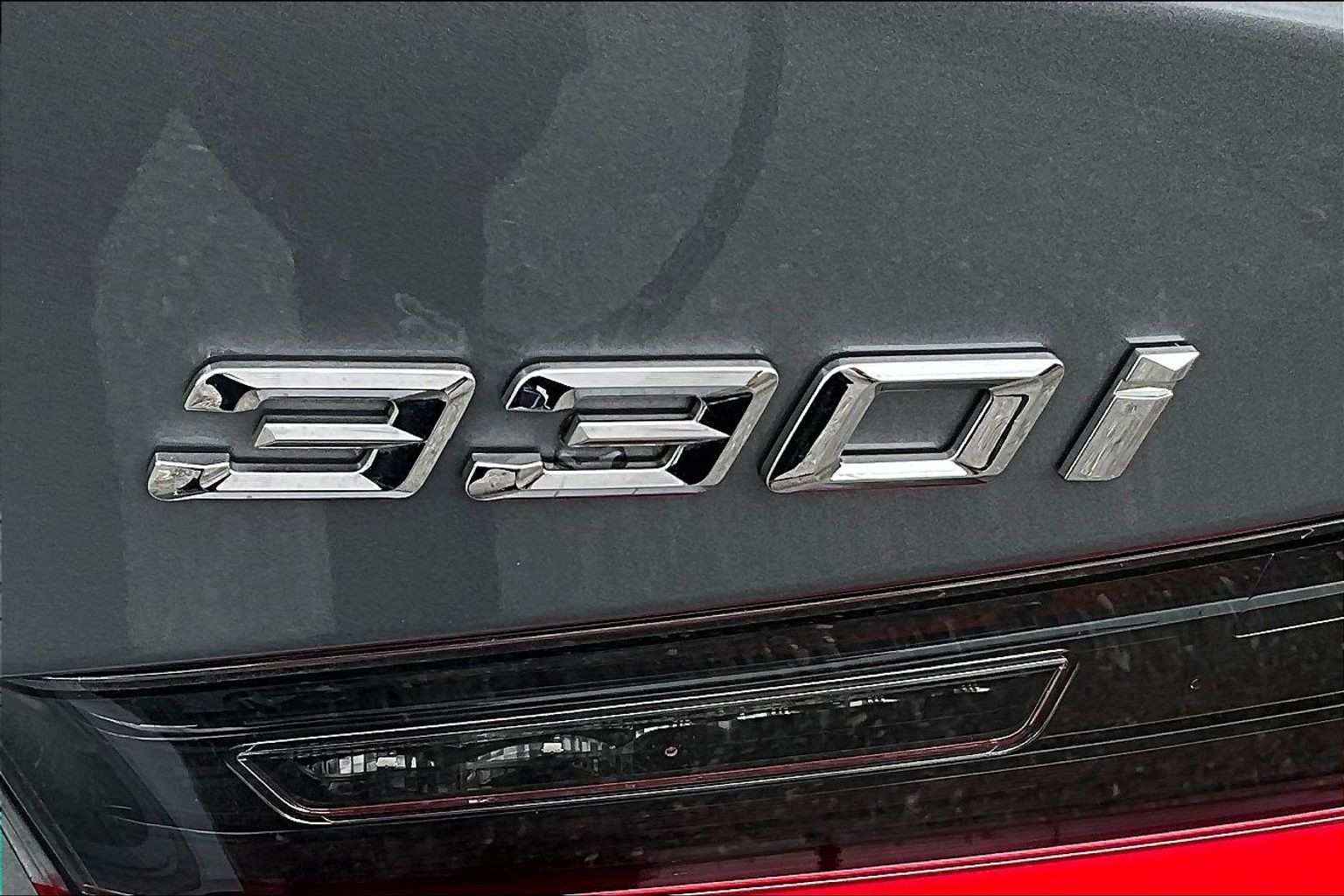 Used 2026 BMW 330i Sedan RWD image 21