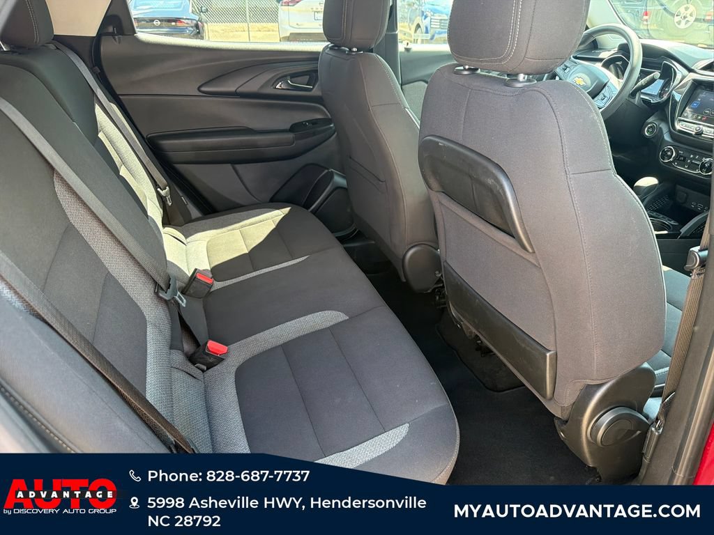 Used 2021 Chevrolet TrailBlazer LT w/ Convenience Package FWD image 32