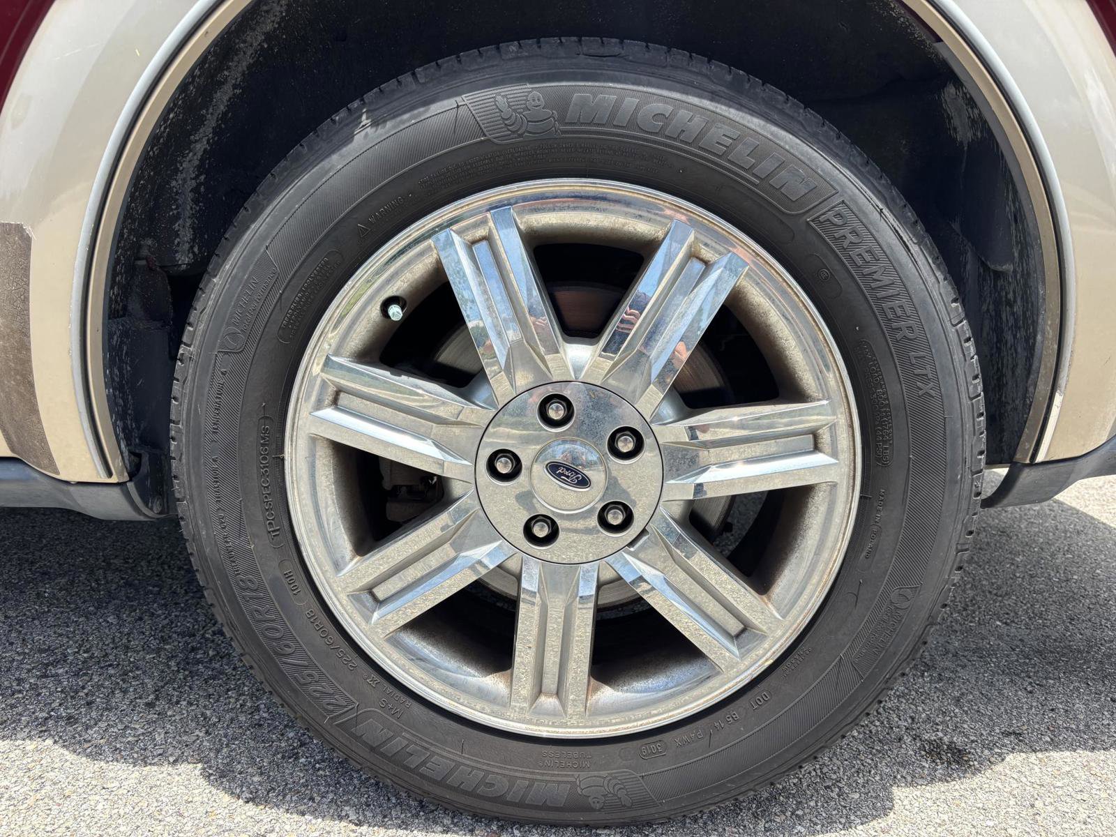 Used 2008 Ford Taurus X Eddie Bauer FWD image 32