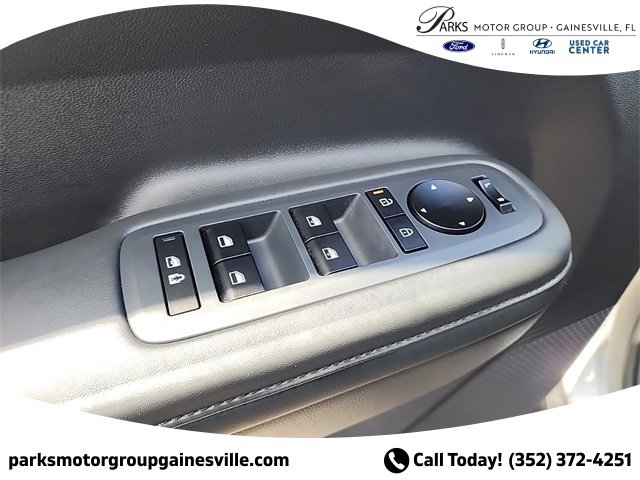 New 2025 Hyundai Santa Fe SEL image 15