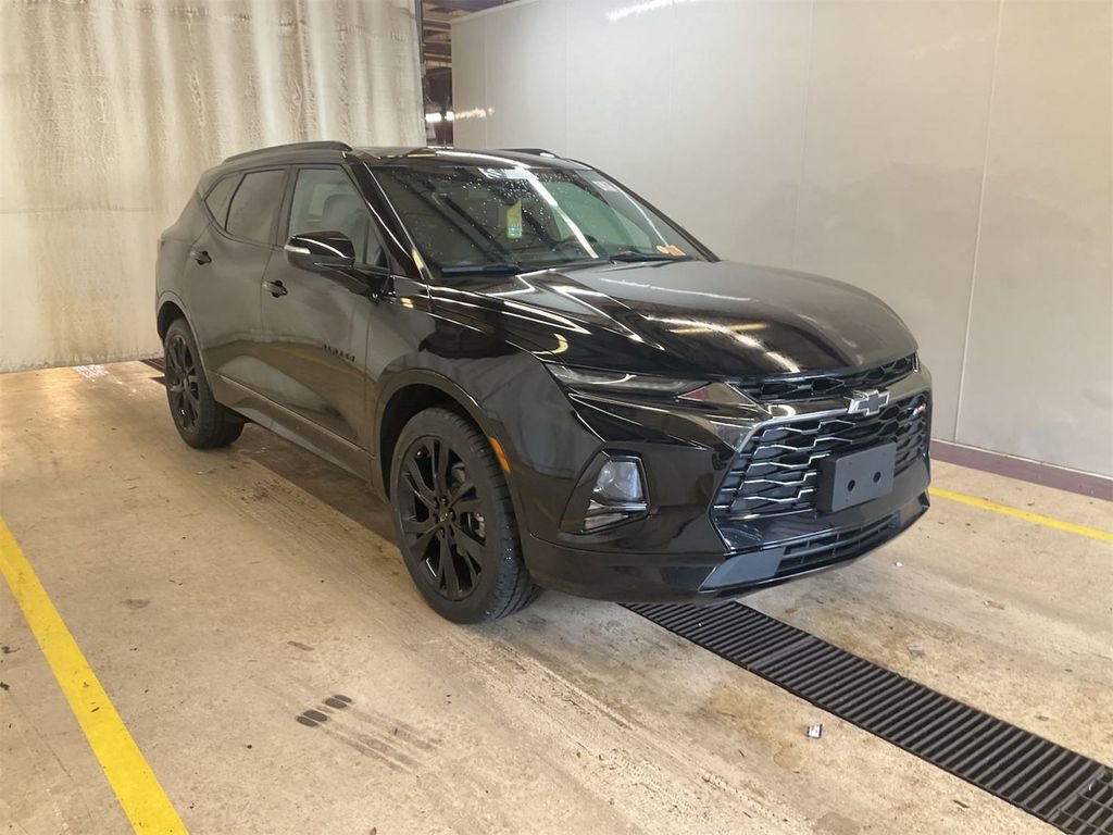 Used 2022 Chevrolet Blazer RS FWD image 1