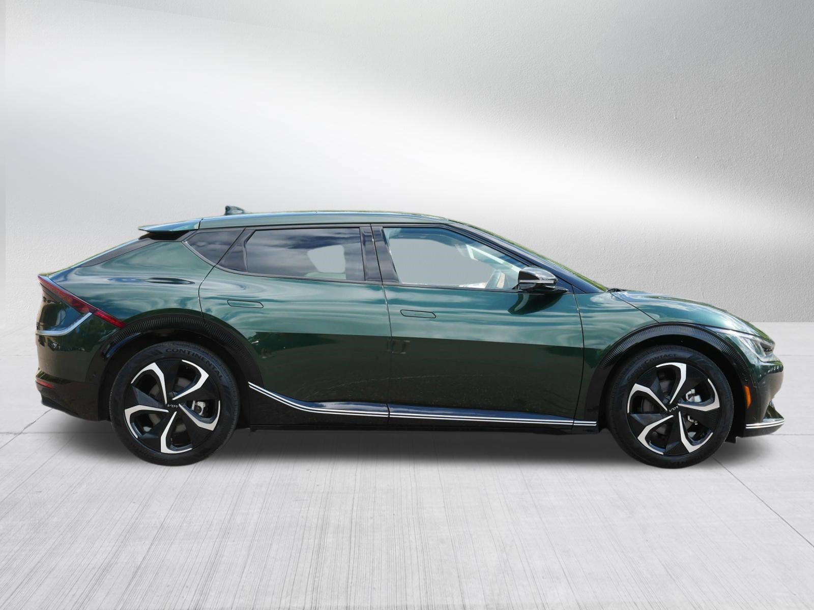 Certified 2023 Kia EV6 GT-Line AWD/4WD image 8