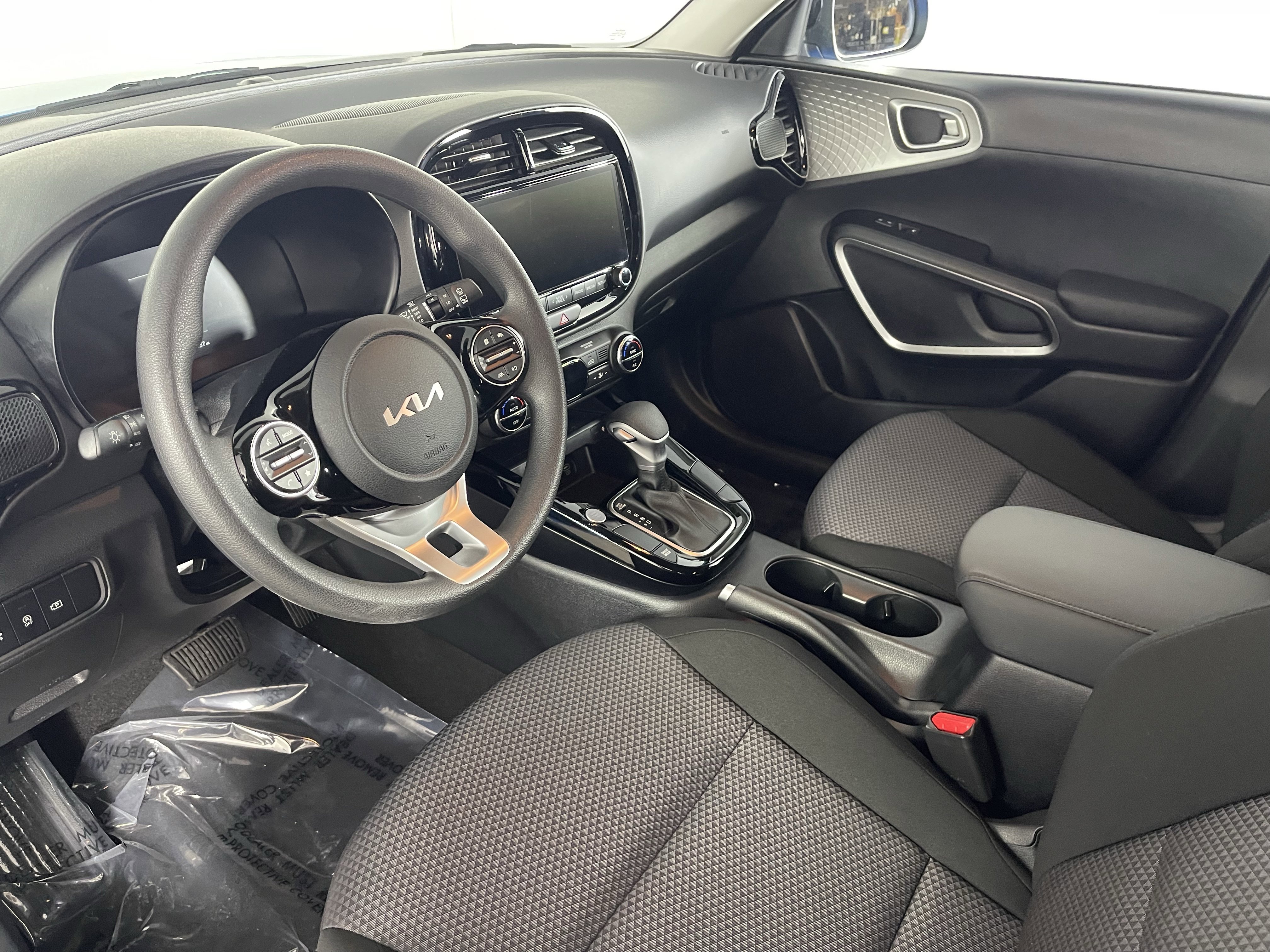 Used 2024 Kia Soul S image 10