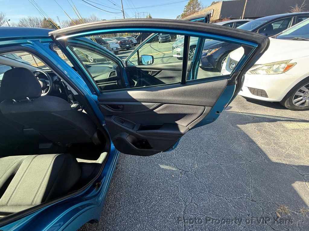 Used 2017 Subaru Impreza 2.0i image 12