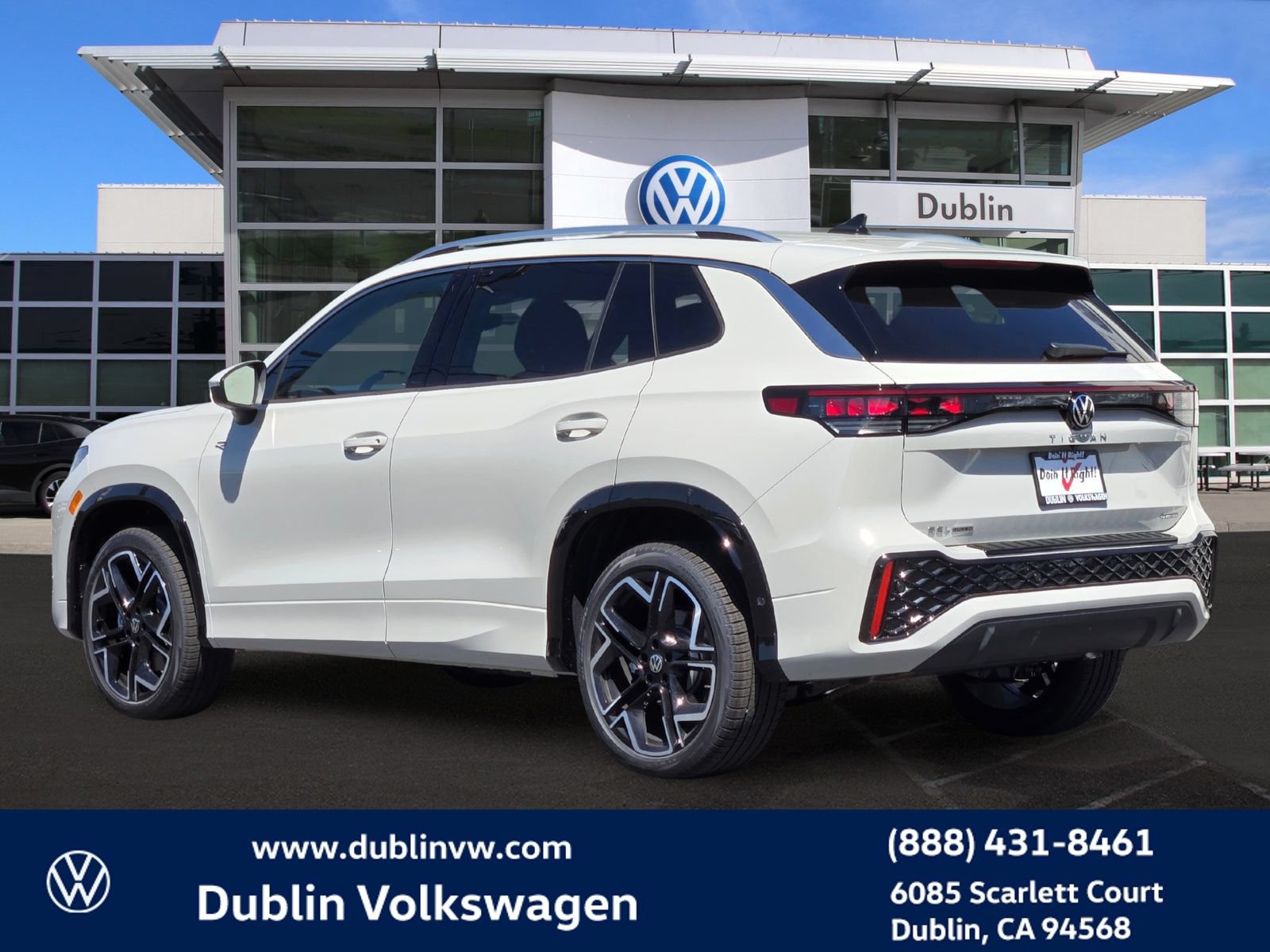 New 2026 Volkswagen Tiguan SEL R-Line AWD/4WD image 6