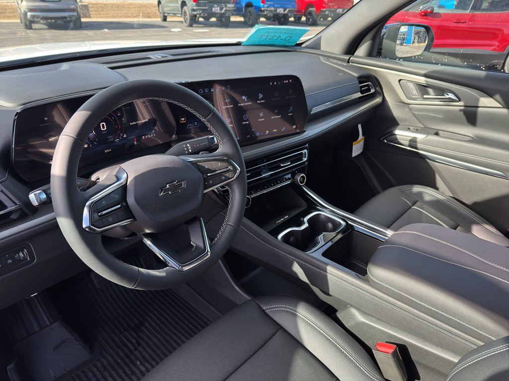 New 2026 Chevrolet Traverse LT w/ Midnight/Sport Edition image 13