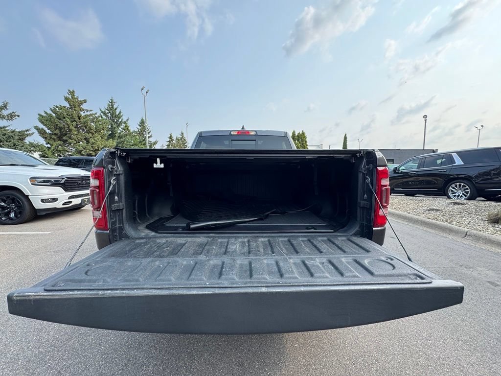 Used 2019 RAM 1500 Limited AWD/4WD image 12