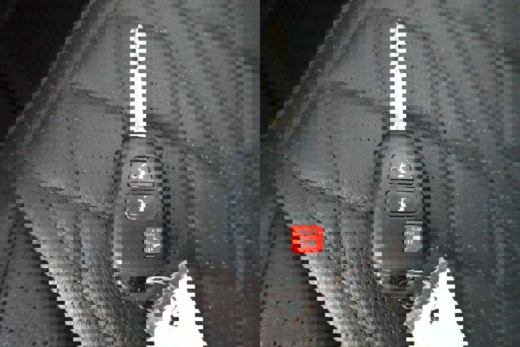 Used 2020 Toyota Tacoma SR5 image 18